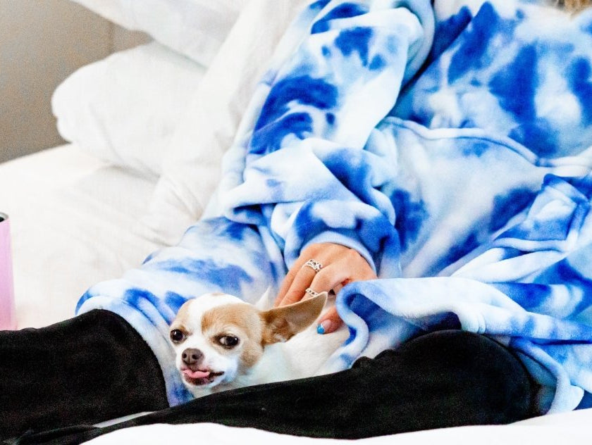 5 Reasons A Wearable Blanket Will Change Your Life - The Comfy