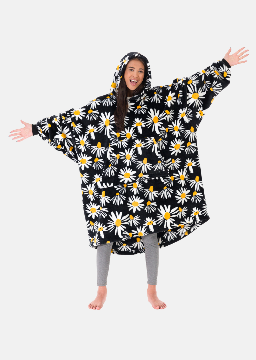 The comfy 2025 hooded blanket